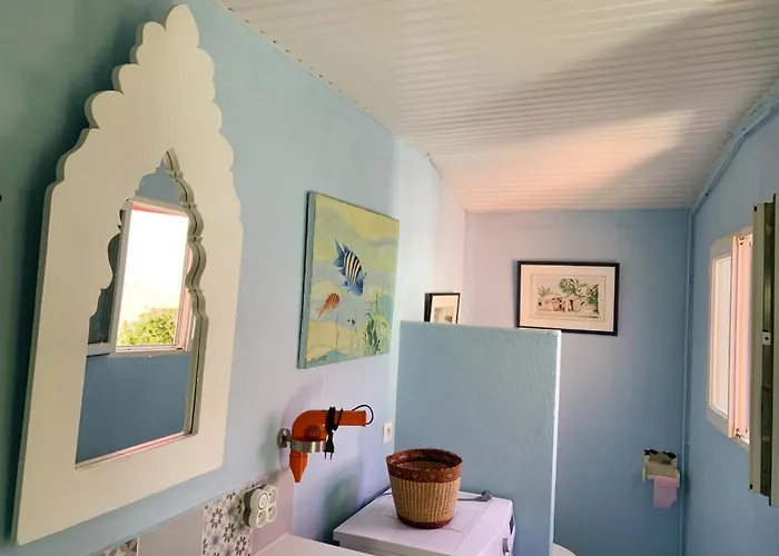 Дом отдыха Maison Charmante Jardin Сулак-сюр-Мер